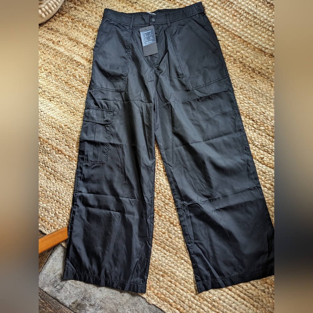 Nwt Fabletics Wide Leg Cargo